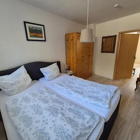 Apartment 1 Im Ehemaligen Geschenkehaus