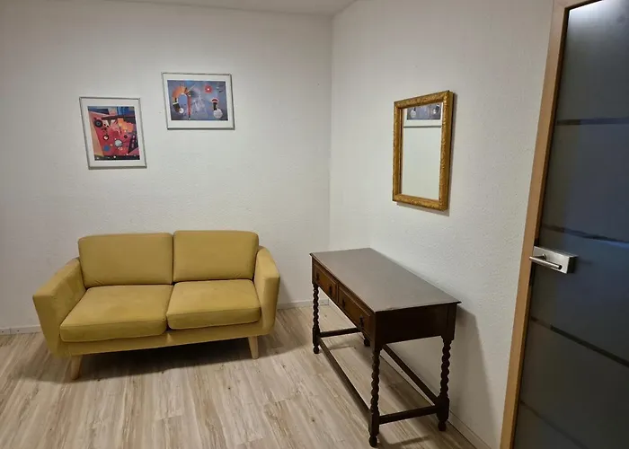 1 Im Ehemaligen Geschenkehaus Διαμέρισμα Μονσάου