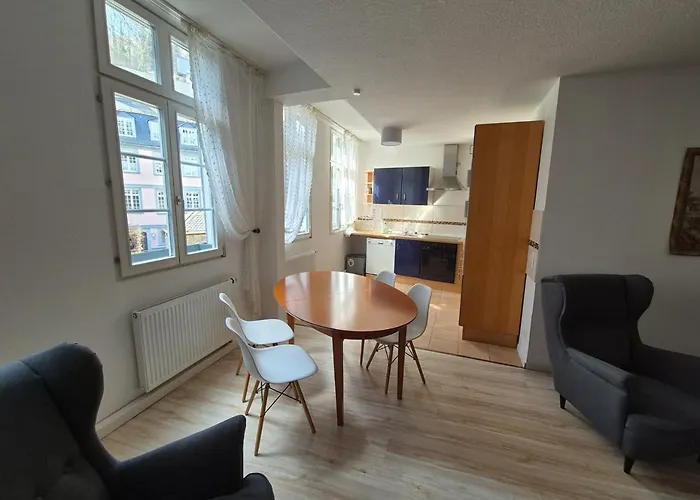 1 Im Ehemaligen Geschenkehaus Apartment